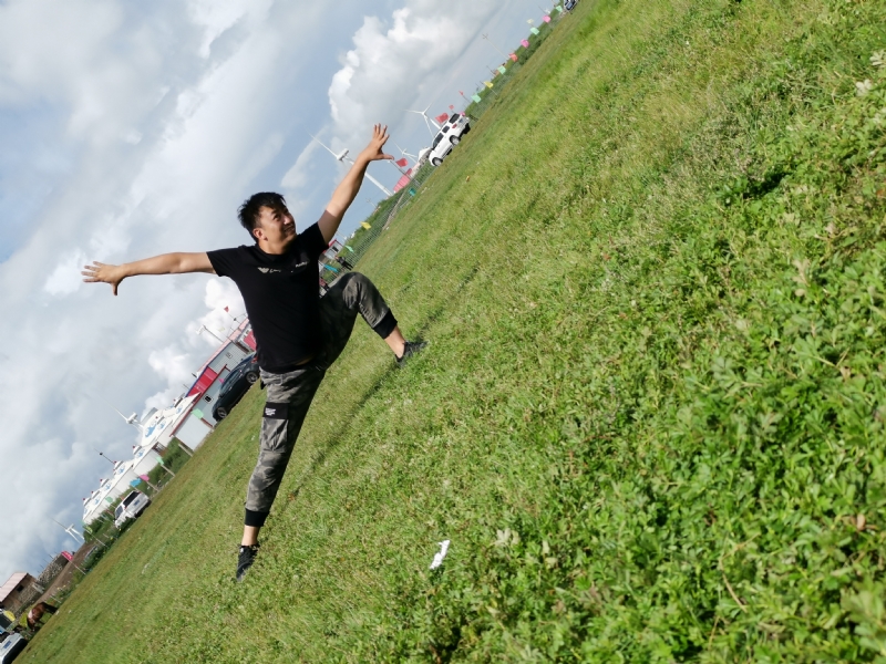 舞者的第一张照片--邢台相亲服务中心