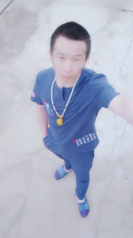 一叶之秋的第一张照片--邢台相亲服务中心