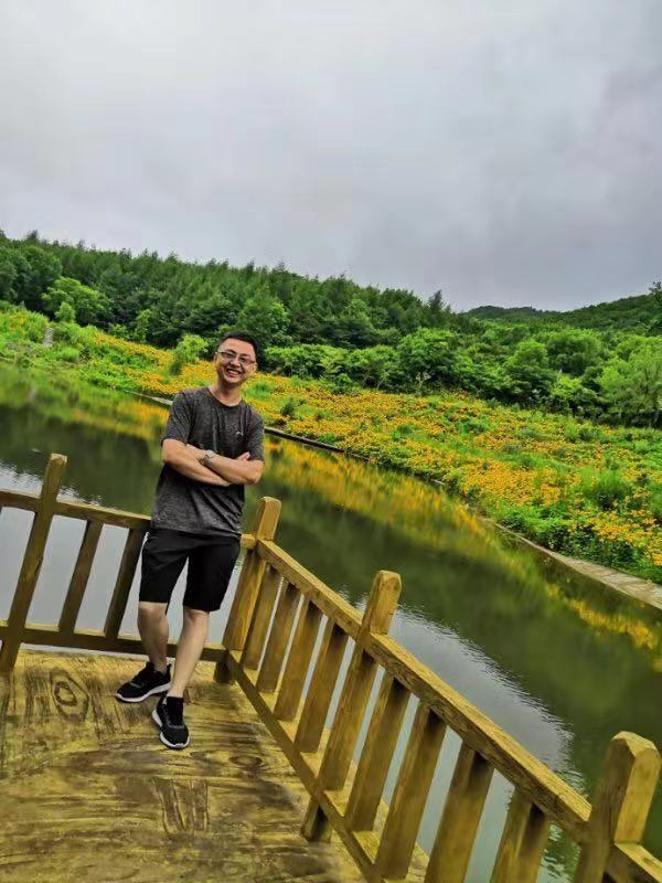 正能量的第三张照片--邢台相亲服务中心