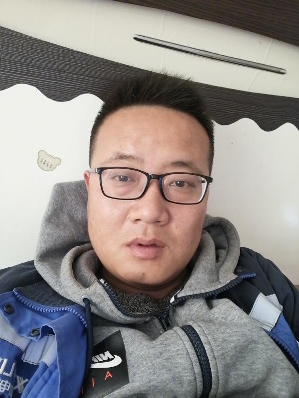 一个人一座城的第一张照片--邢台相亲服务中心