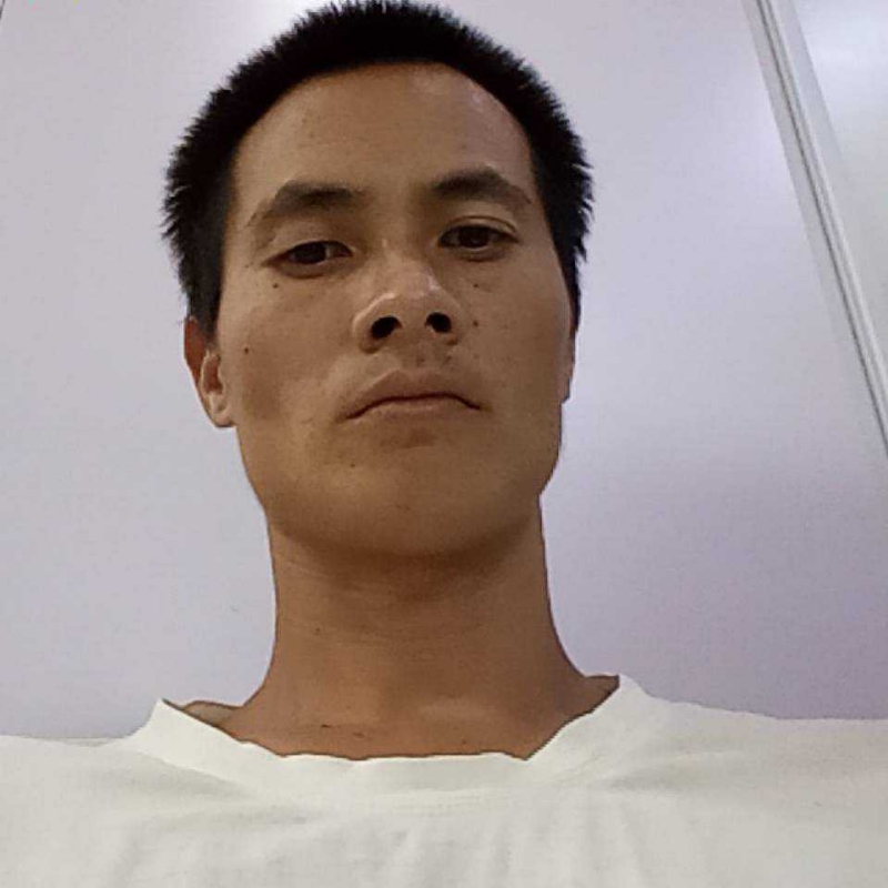 孤独的第一张照片--邢台相亲服务中心