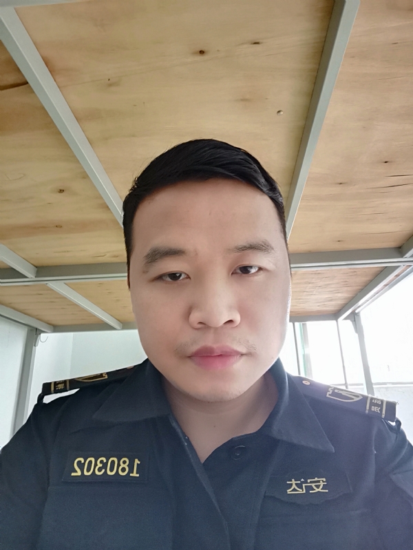 小子的第一张照片--邢台相亲服务中心