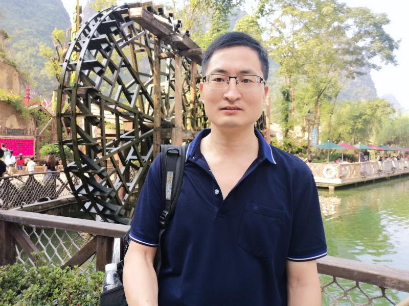 一笑而过的第一张照片--邢台相亲服务中心