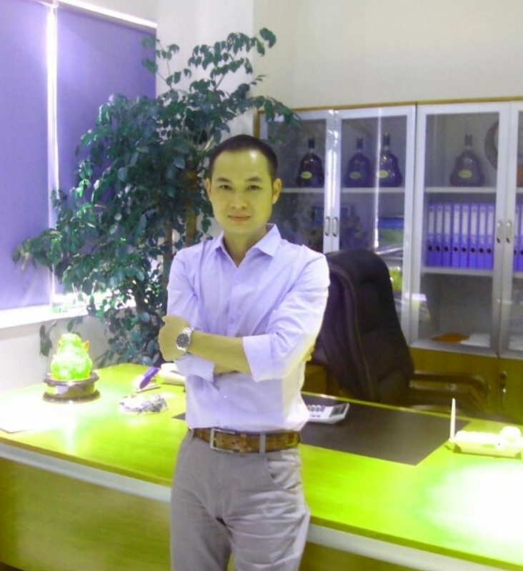 风中劲草的第一张照片--邢台相亲服务中心