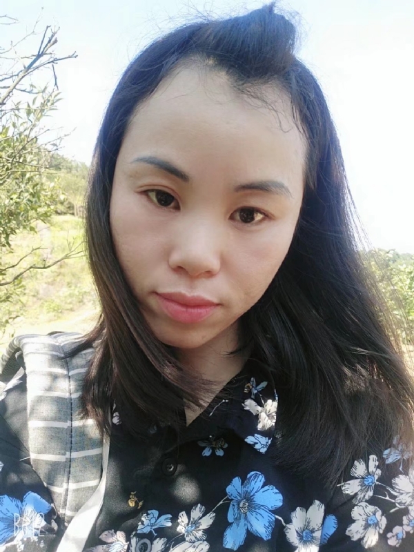 英英的第一张照片--邢台相亲服务中心