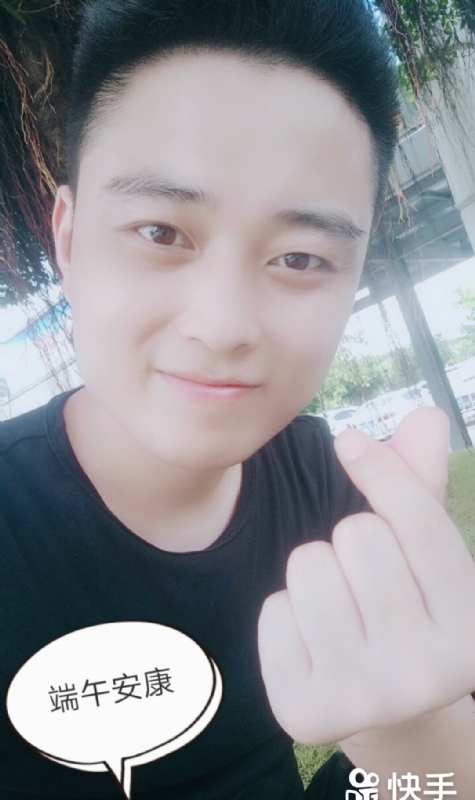 温暖的陈公子的第一张照片--邢台相亲服务中心