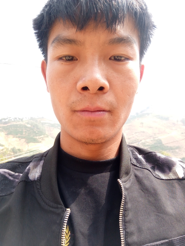 唐伟的第一张照片--邢台相亲服务中心