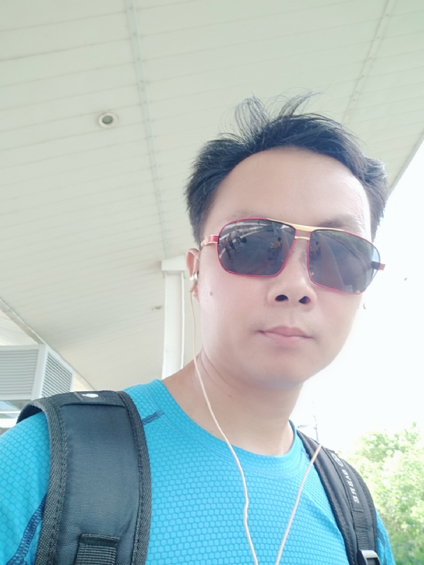 八九不离十的第一张照片--邢台相亲服务中心