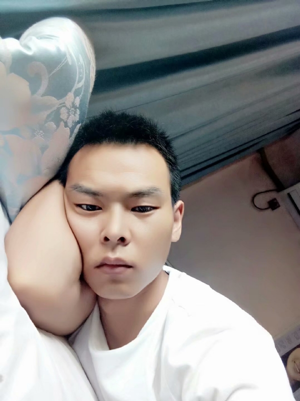 琪子心的第一张照片--邢台相亲服务中心