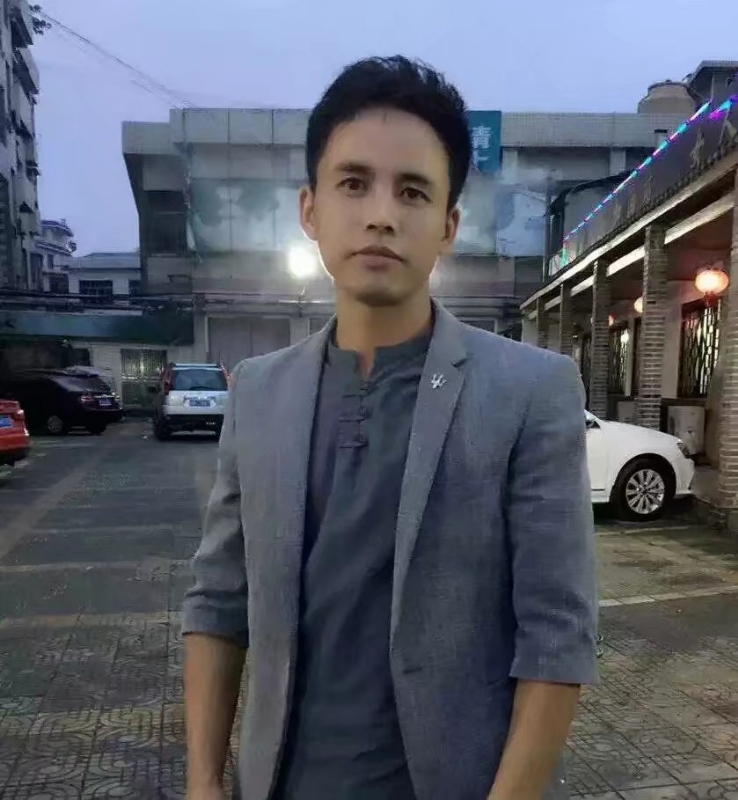 华谢的第一张照片--邢台相亲服务中心