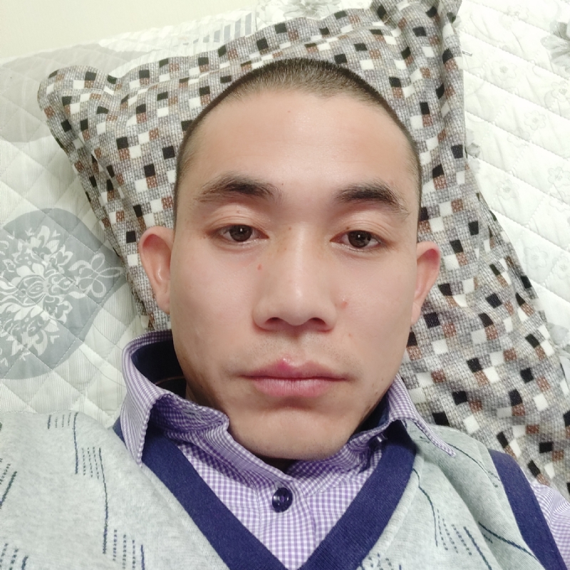 龙飞的第一张照片--邢台相亲服务中心