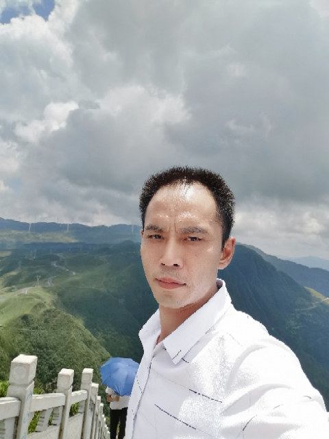 LXZ的第一张照片--邢台相亲服务中心