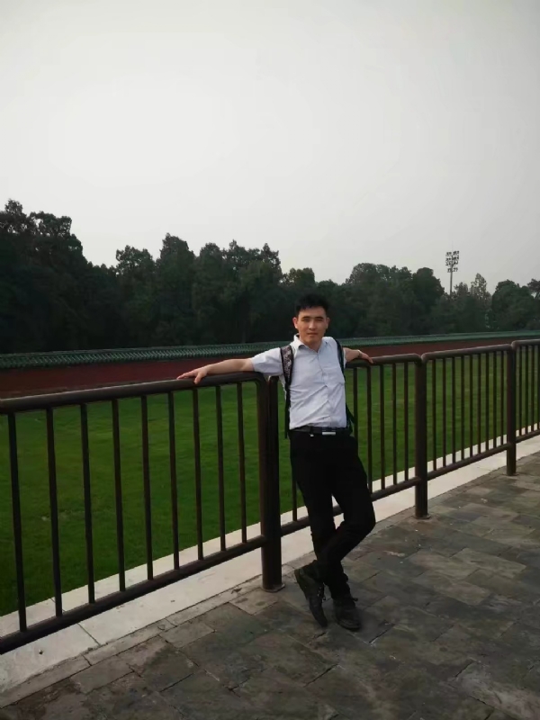 牛郎的第三张照片--邢台相亲服务中心