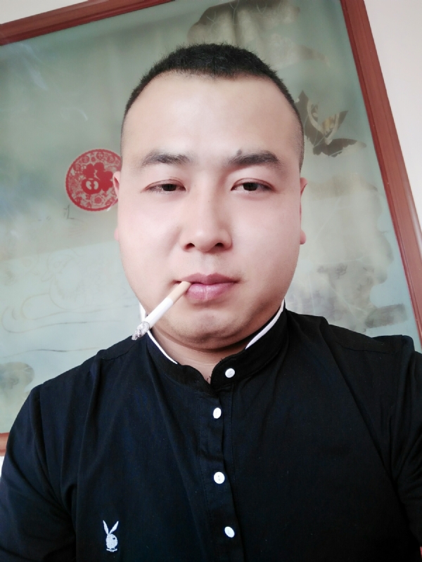 贰爺的第一张照片--邢台相亲服务中心