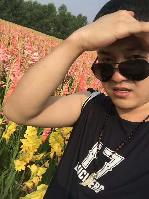 QH-蓝细胞的第一张照片--邢台相亲服务中心