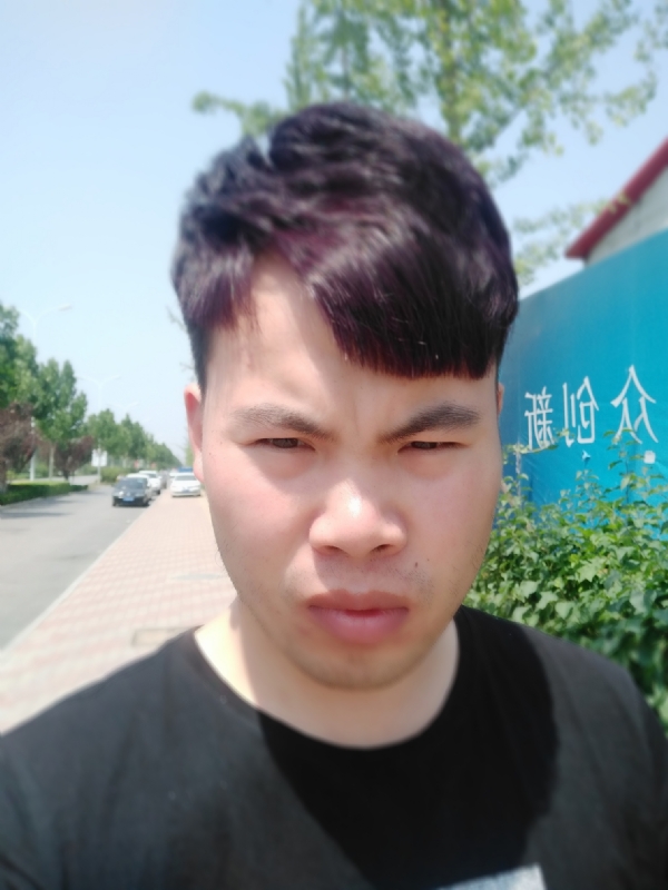 迷迭无情的第一张照片--邢台相亲服务中心