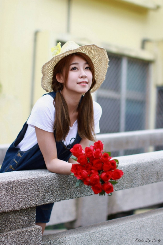 阳光朵朵的第一张照片--邢台相亲服务中心