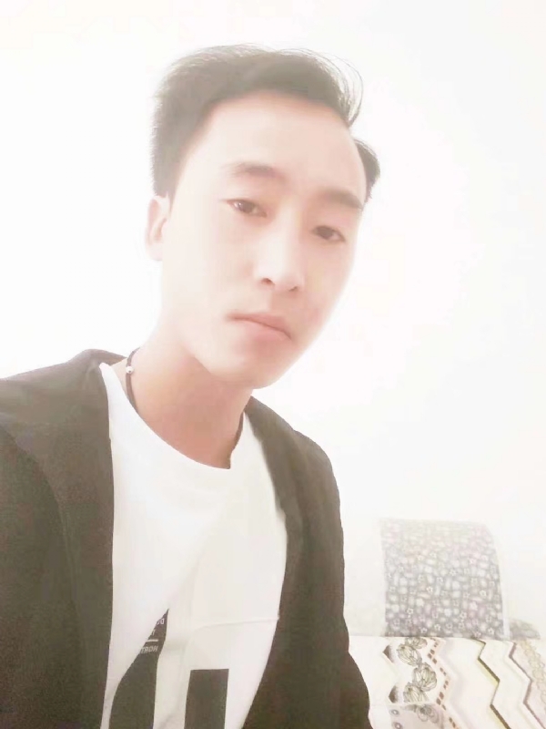 萧艺的第一张照片--邢台相亲服务中心