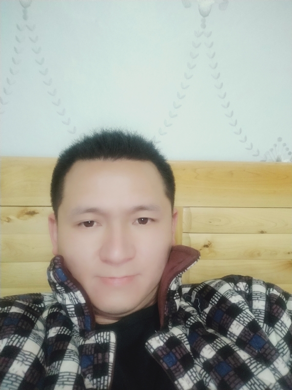 寻找一个真实的她的第一张照片--邢台相亲服务中心