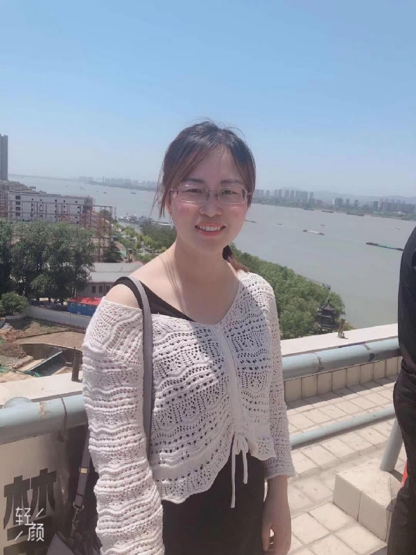 随缘的第一张照片--邢台相亲服务中心