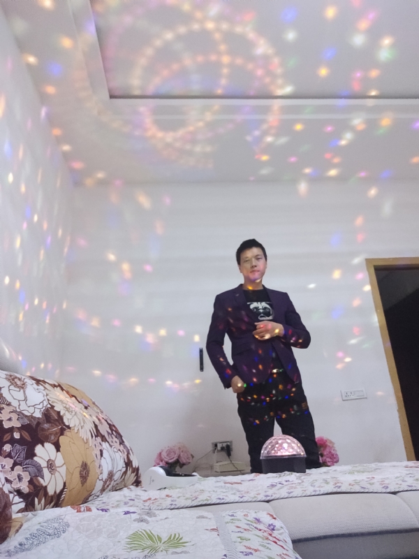 慕凡的第一张照片--邢台相亲服务中心