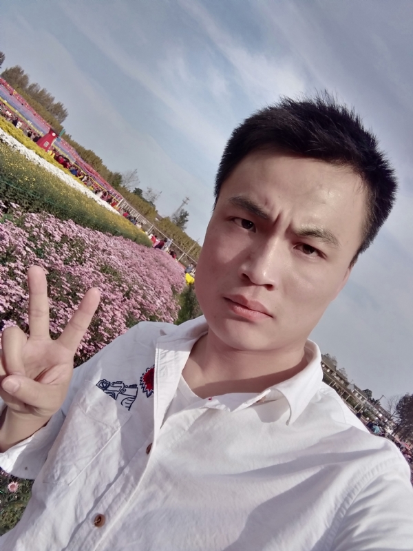 心碎无痕的第二张照片--邢台相亲服务中心