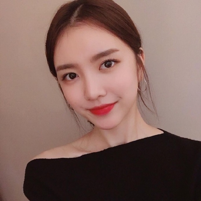 唐馨儿的第一张照片--邢台相亲服务中心