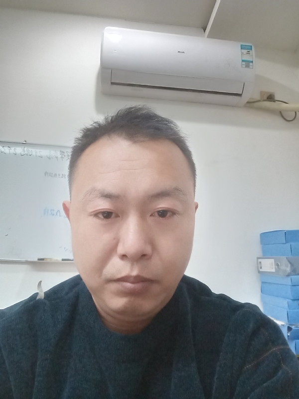 寻找另一半的第二张照片--邢台相亲服务中心