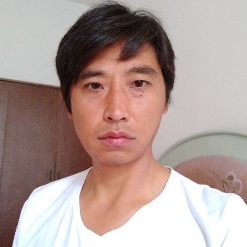 莞尔一笑的第一张照片--邢台相亲服务中心