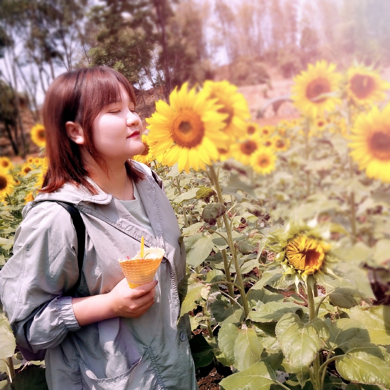 小茶的第二张照片--邢台相亲服务中心