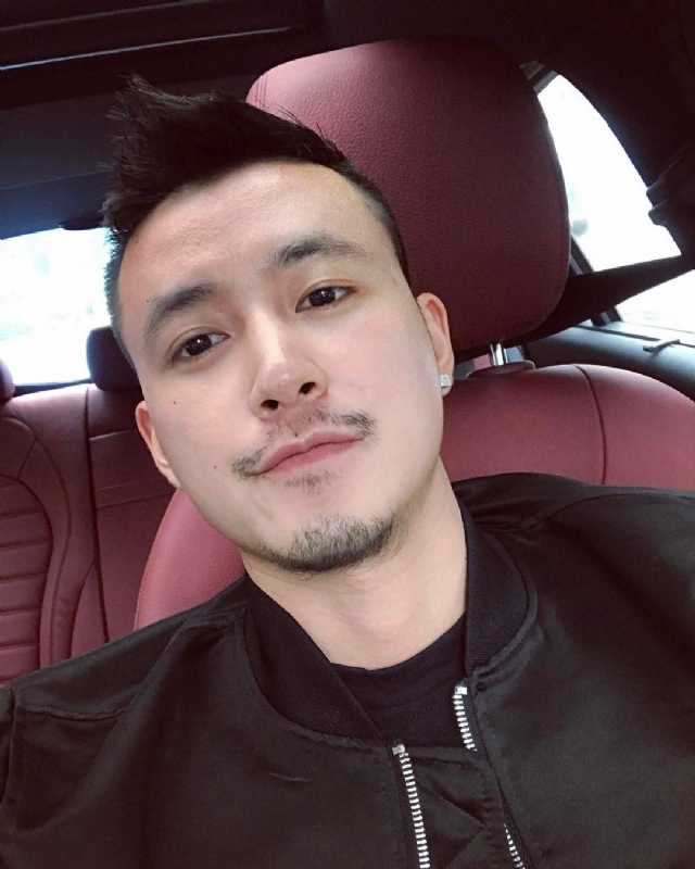 隆刘的第一张照片--邢台相亲服务中心