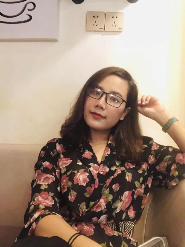 蝴蝶与蓝的第一张照片--邢台相亲服务中心