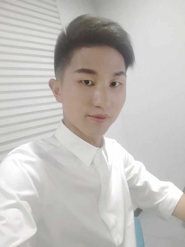 MrLi的第二张照片--邢台相亲服务中心