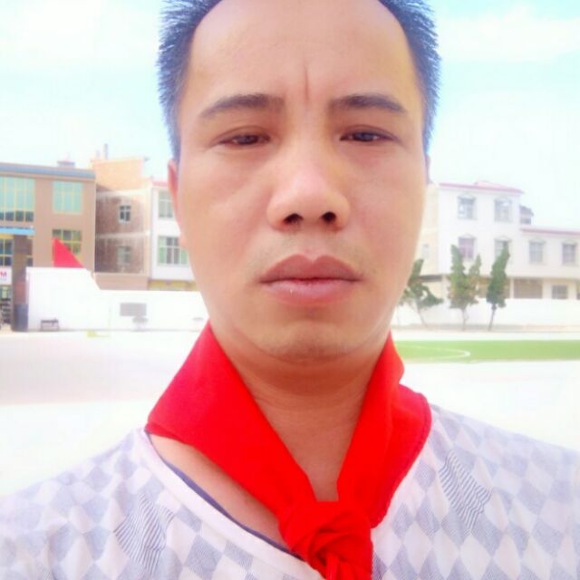 留守男人的第一张照片--邢台相亲服务中心