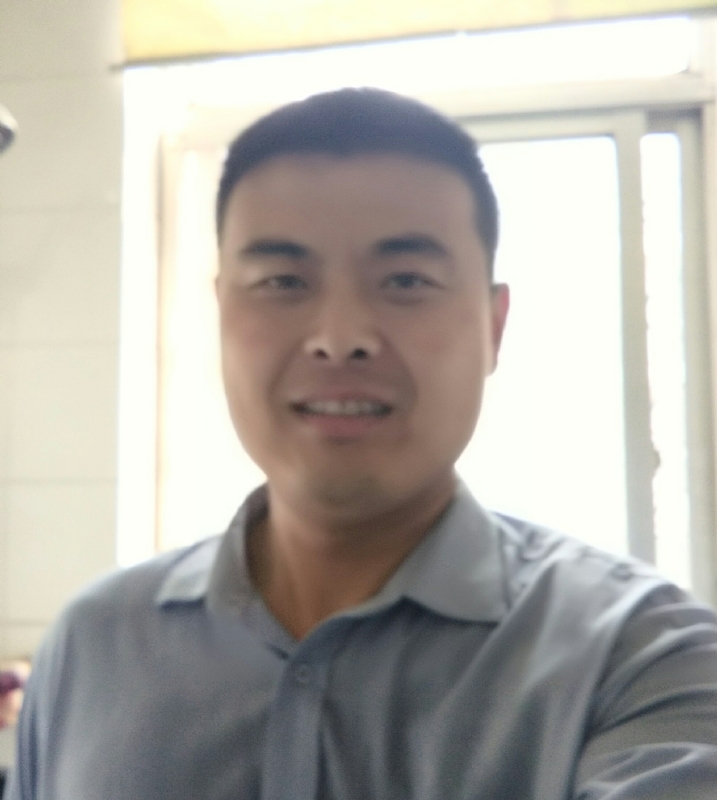 李伟的第一张照片--邢台相亲服务中心