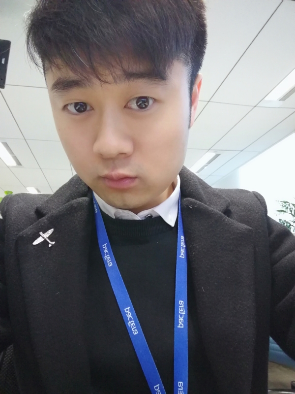 择一爱与被爱的第一张照片--邢台相亲服务中心