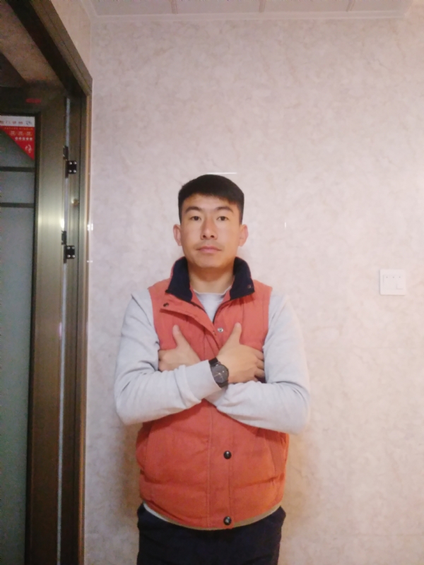 石林小伙的第一张照片--邢台相亲服务中心