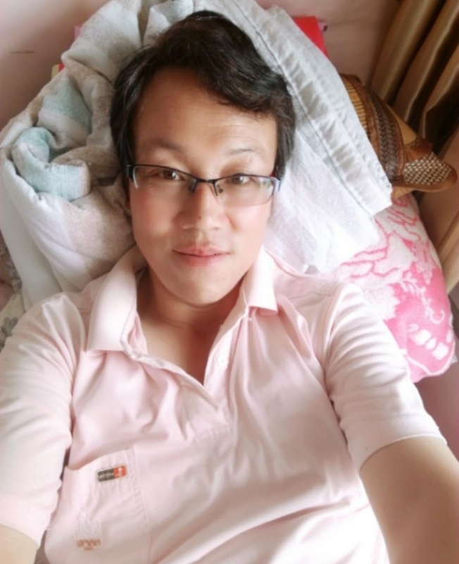 一吻天荒的第一张照片--邢台相亲服务中心