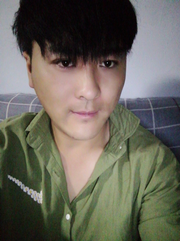 舍不得的第一张照片--邢台相亲服务中心