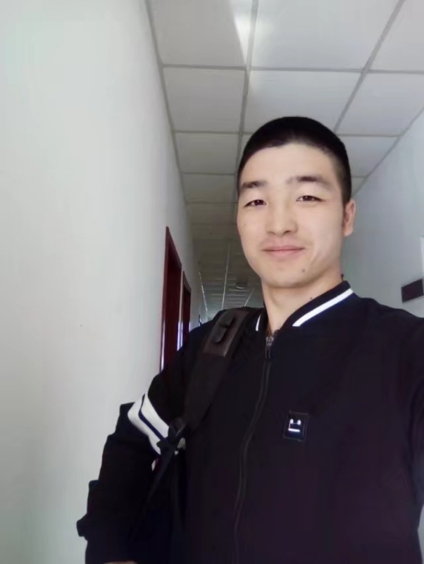 简单的鱼的第一张照片--邢台相亲服务中心