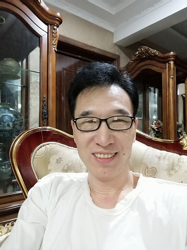 我在这里的第一张照片--邢台相亲服务中心