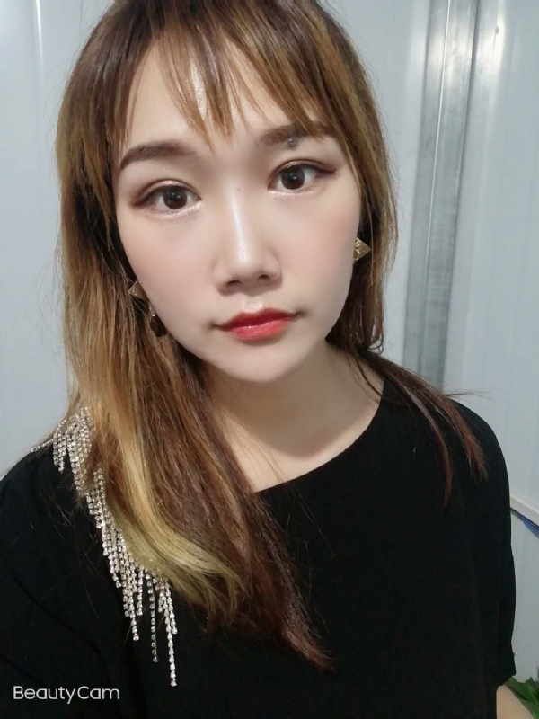 艾薇的第四张照片--邢台相亲服务中心