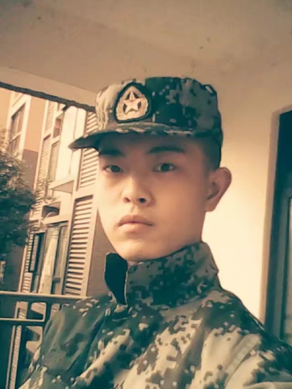 深情留给意中人aaaa的第一张照片--邢台相亲服务中心