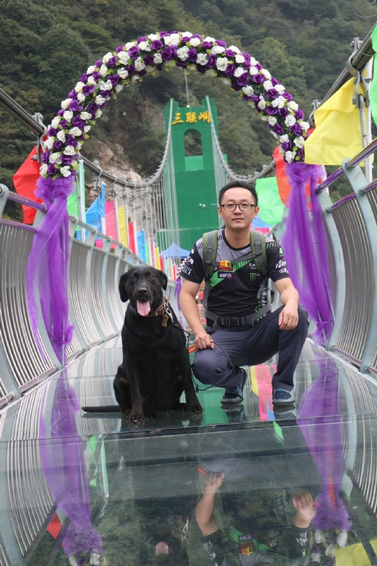 离人的第一张照片--邢台相亲服务中心