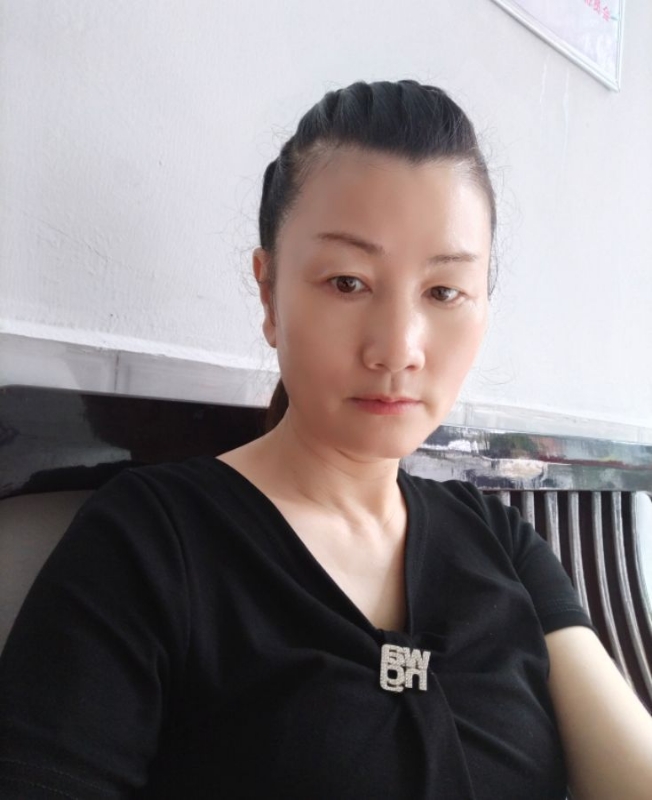 单只蝴蝶的第二张照片--邢台相亲服务中心