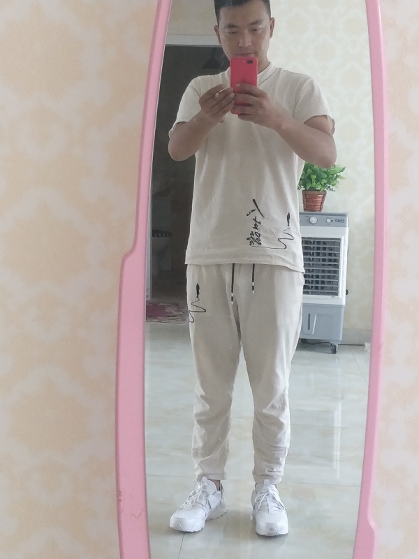 一天一根烟的第一张照片--邢台相亲服务中心