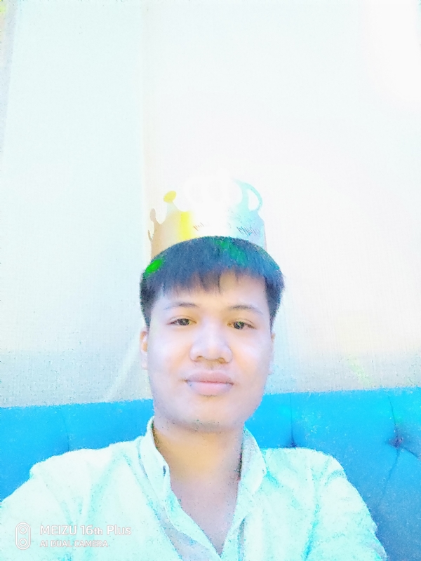 寻找另一半的第一张照片--邢台相亲服务中心