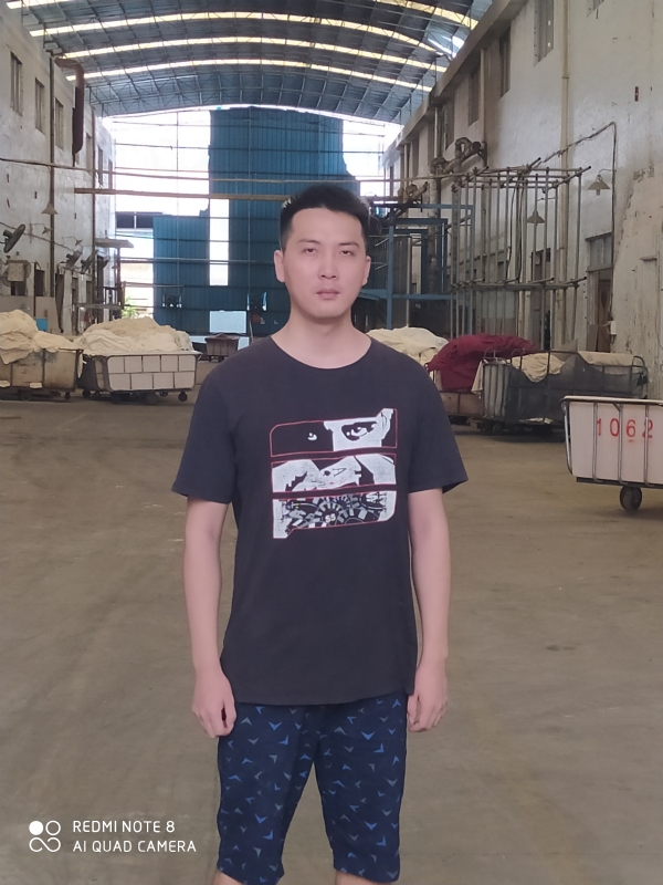 六月雨的第一张照片--邢台相亲服务中心