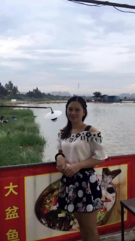 莹莹的第一张照片--邢台相亲服务中心