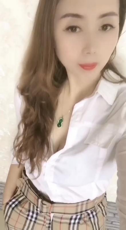 雨蝶的第一张照片--邢台相亲服务中心